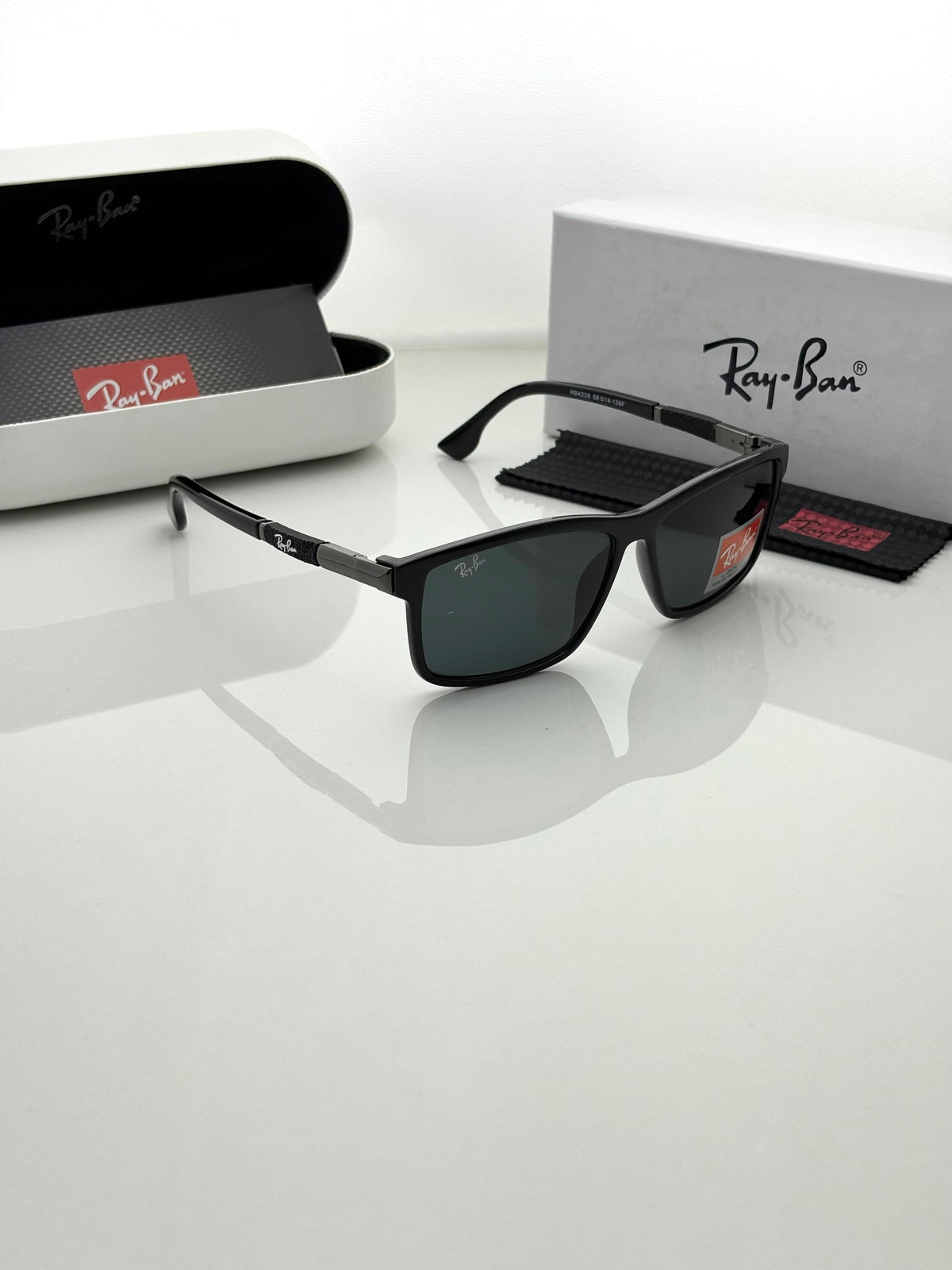 Ray Ban 4228 Black