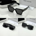 Marc Jacobs 1126 Black