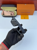 Louis Vuitton 96006 Black
